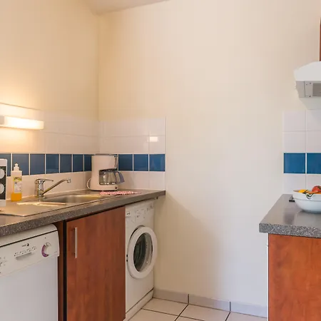 Hotel Zenitude Hôtel-résidences - La Beaujoire 3*