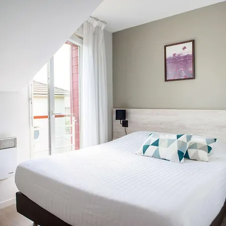 Zenitude Hôtel-résidences - La Beaujoire Hotel Nantes