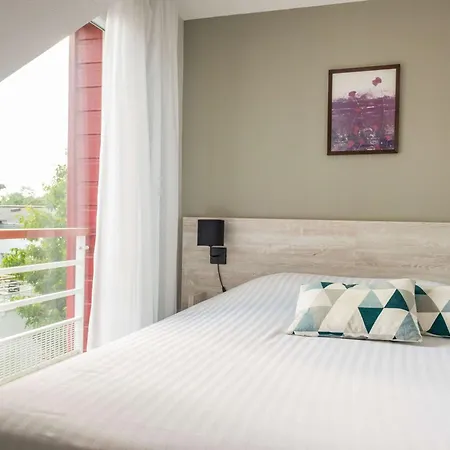 ホテル Comfort La Beaujoire 3*